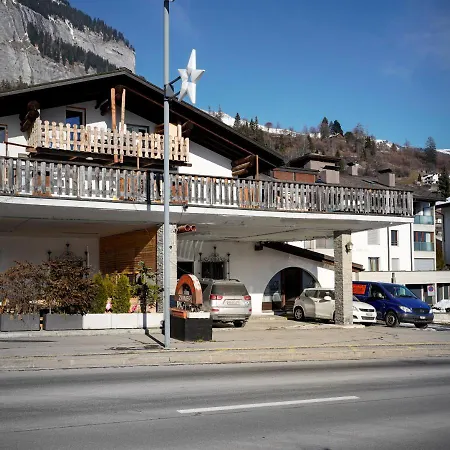 Solution-grischun, Parkplatz - Kueche- Waeschetrokner- Kaffee, Tee * Flims